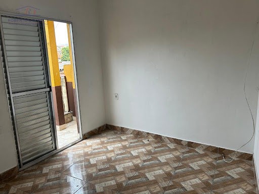 Dormitório com varanda