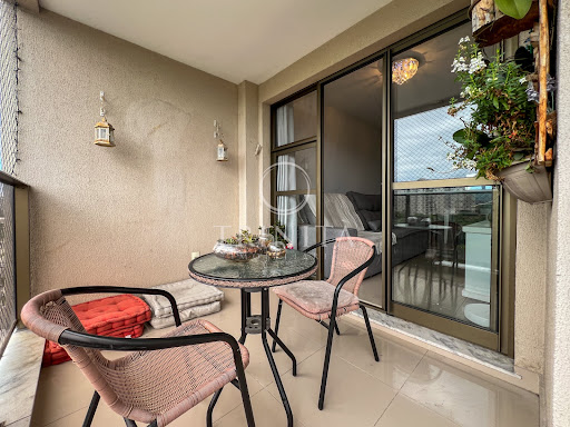Like residencial - varanda- Trinità Imobiliária