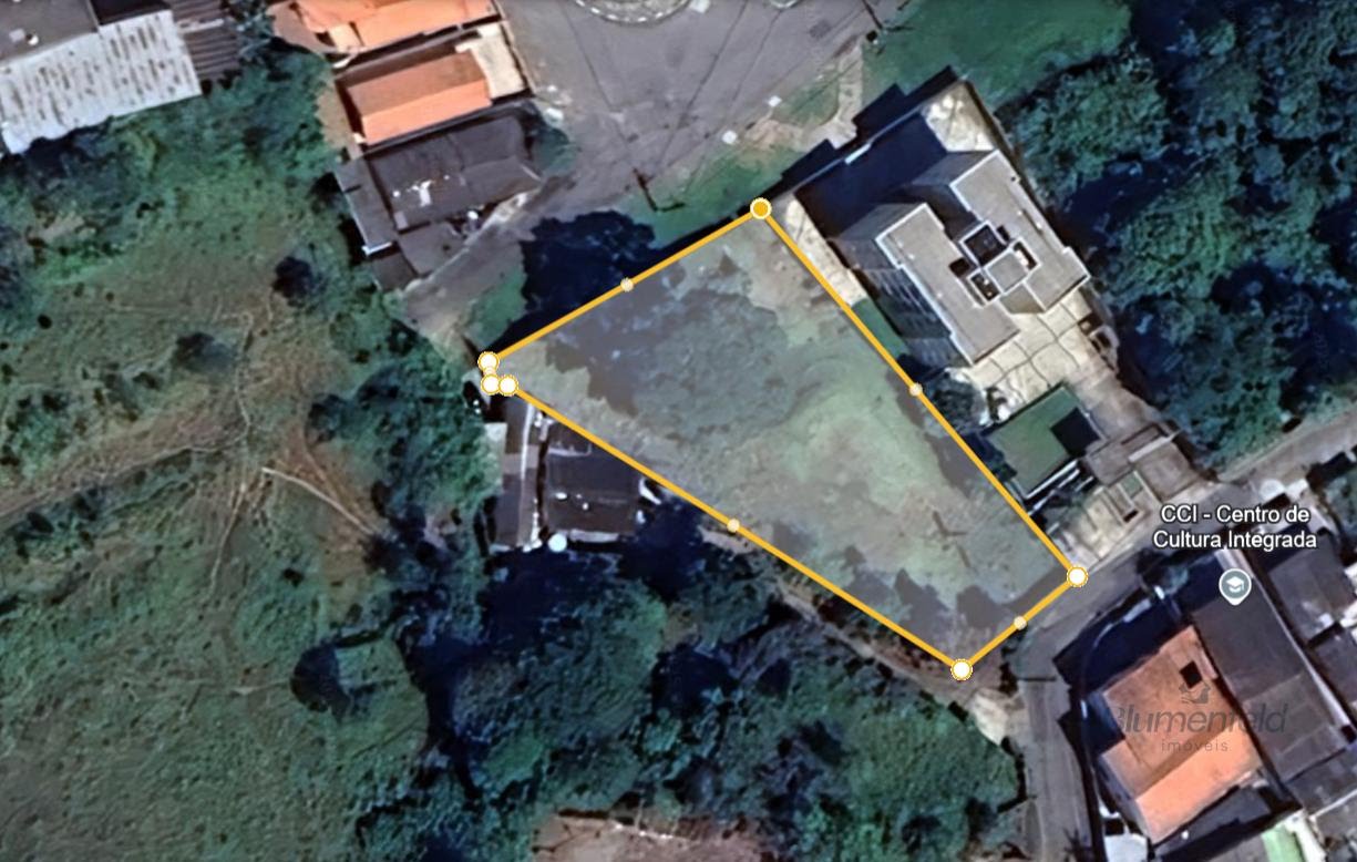 Terreno à venda com 1700m² de terreno no Chácara São José, Arujá — foto principal