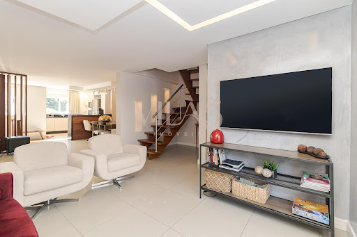 Casa em condomínio no Ecoville | 5 quartos | Lazer completo