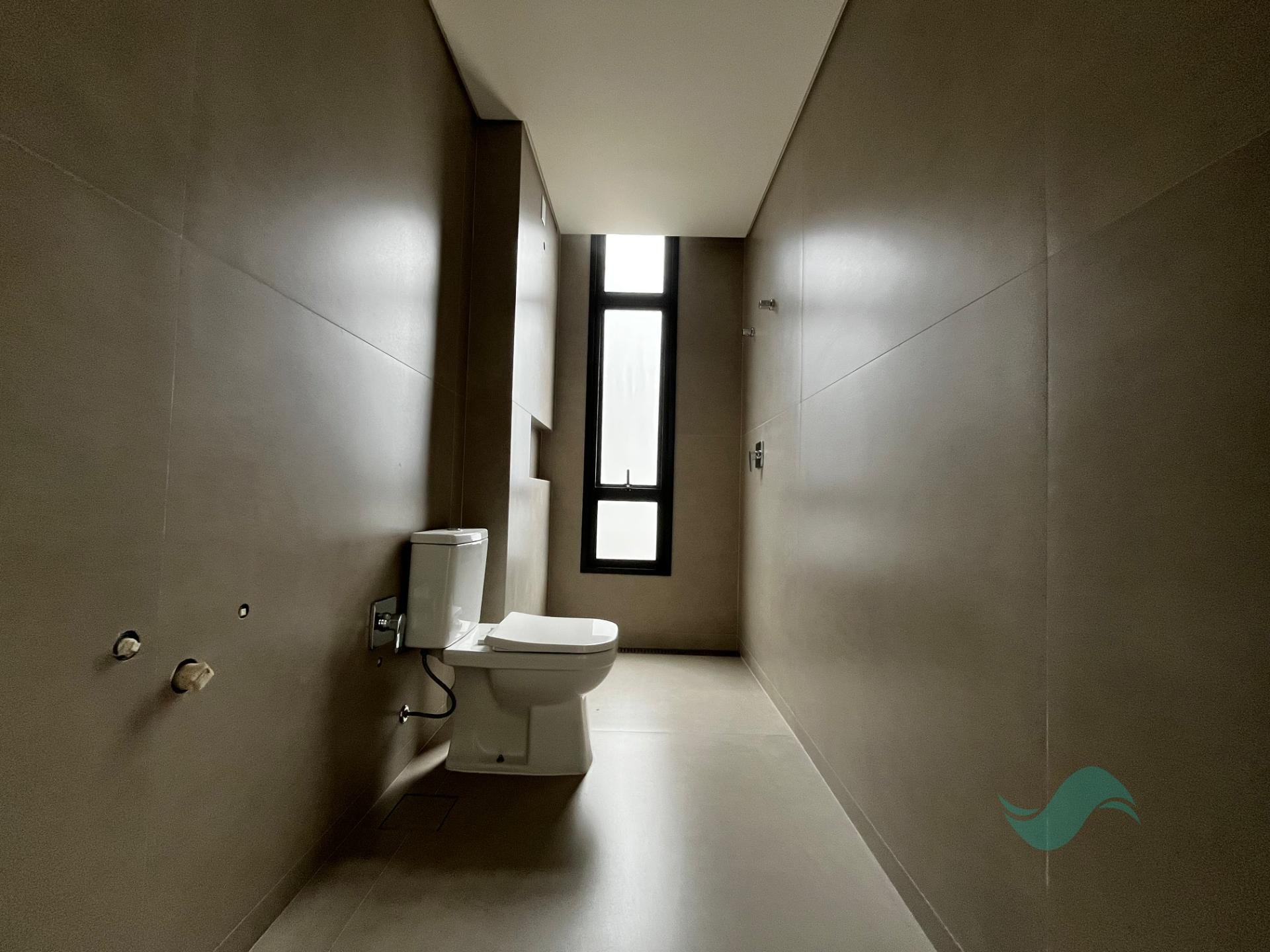 Apartamento à venda com 3 quartos, 3 suítes, 2 vagas e 108m² no Jurerê, Florianópolis (SC) — foto 8 de 10
