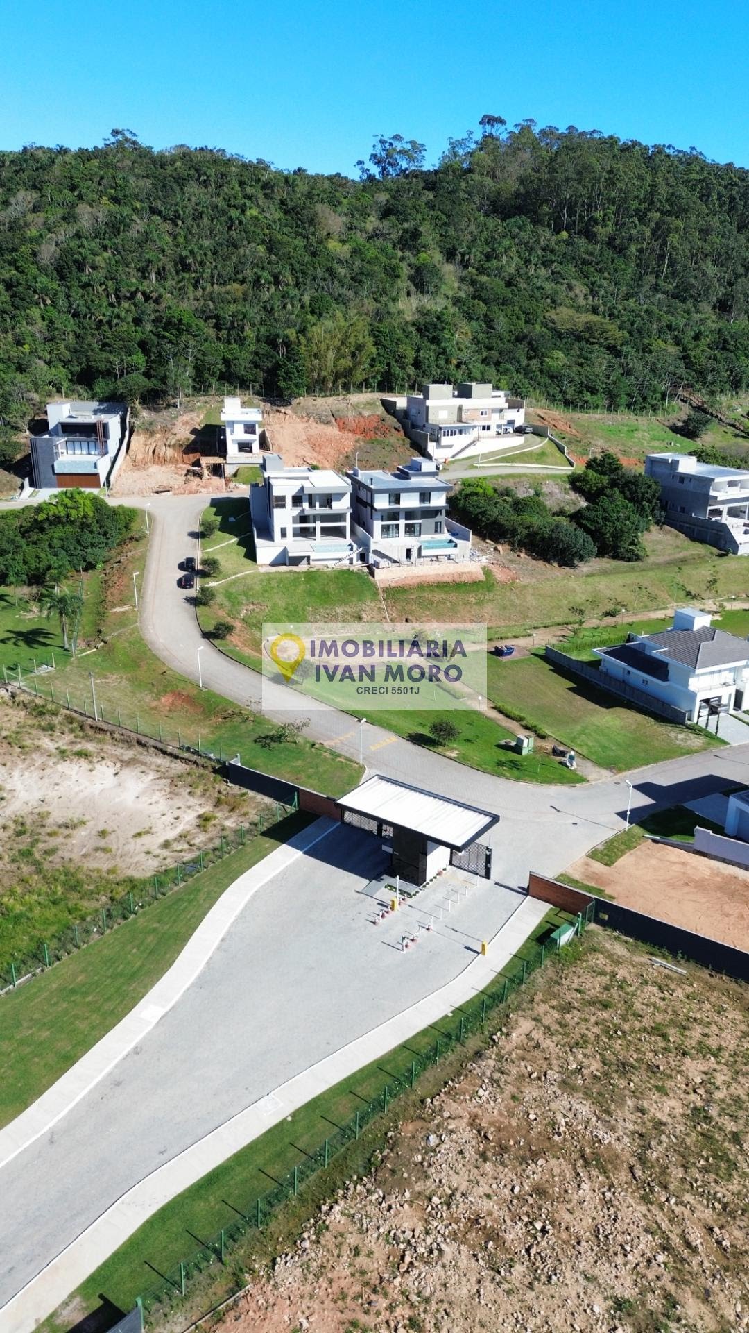 Casa à venda com 4 quartos, 4 suítes, 3 vagas e 551m² no Ingleses Norte, Florianópolis (SC) — foto 18 de 30