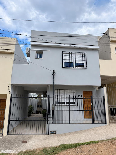 Casa à venda no Centro de Bagé com 3 dorms e suíte