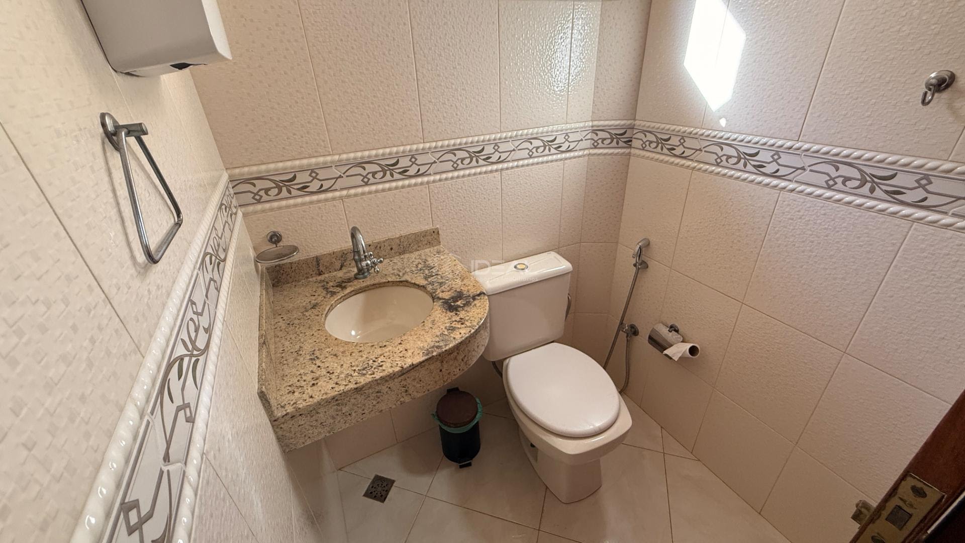 Comercial para alugar com 3 banheiros e 310m² no Parque Aurora, Campos dos Goytacazes (RJ) — foto 15 de 26
