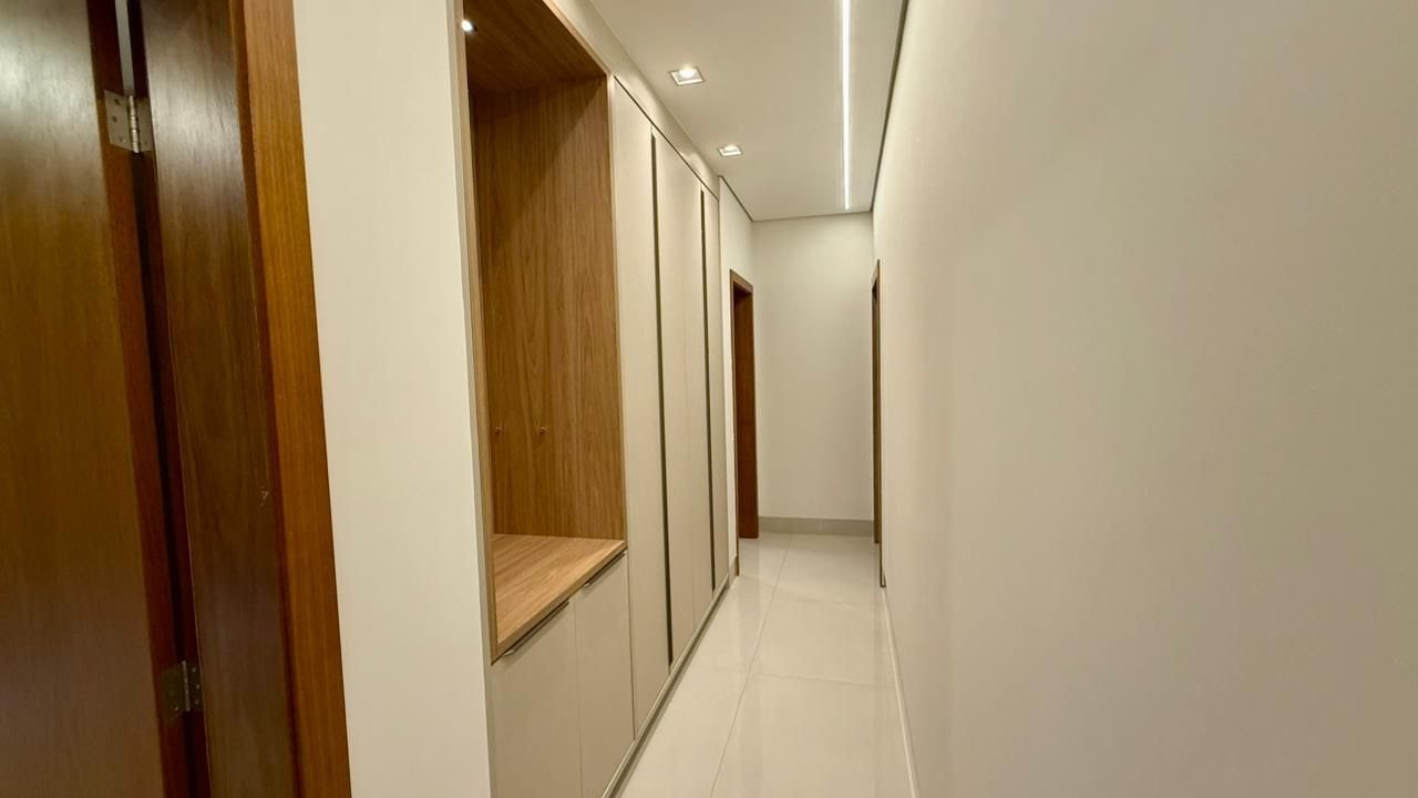 Casa à venda com 4 quartos, 4 suítes, 4 vagas e 263m² no Loteamento Terras de Siena, Ribeirão Preto (SP) — foto 24 de 30