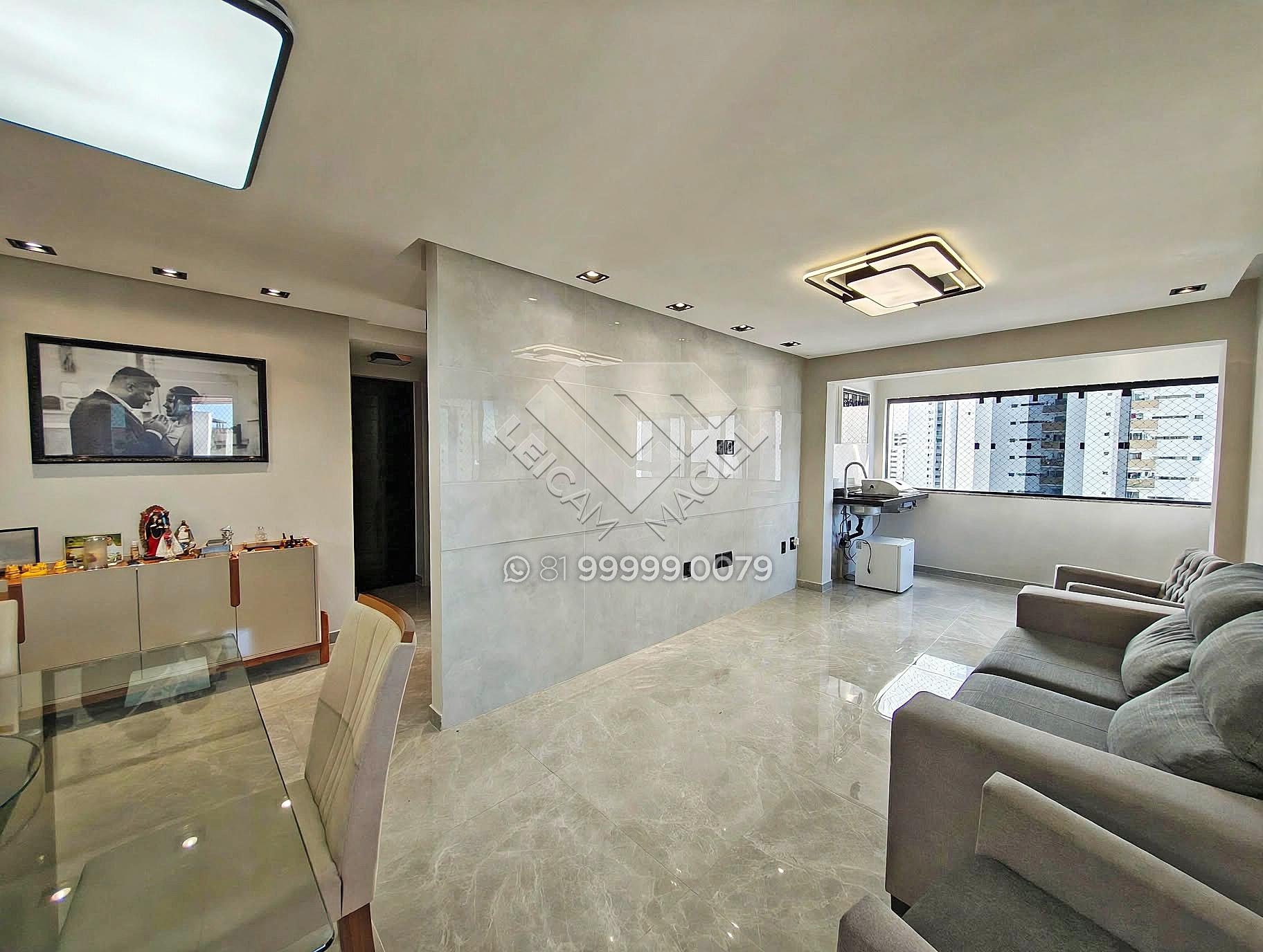 Apartamento reformado à venda na Jaqueira, 125m², andar alto, varanda gourmet integrada, 3 quartos (2 suítes) e 3 vagas. Agende sua visita com Leicam Maciel!
