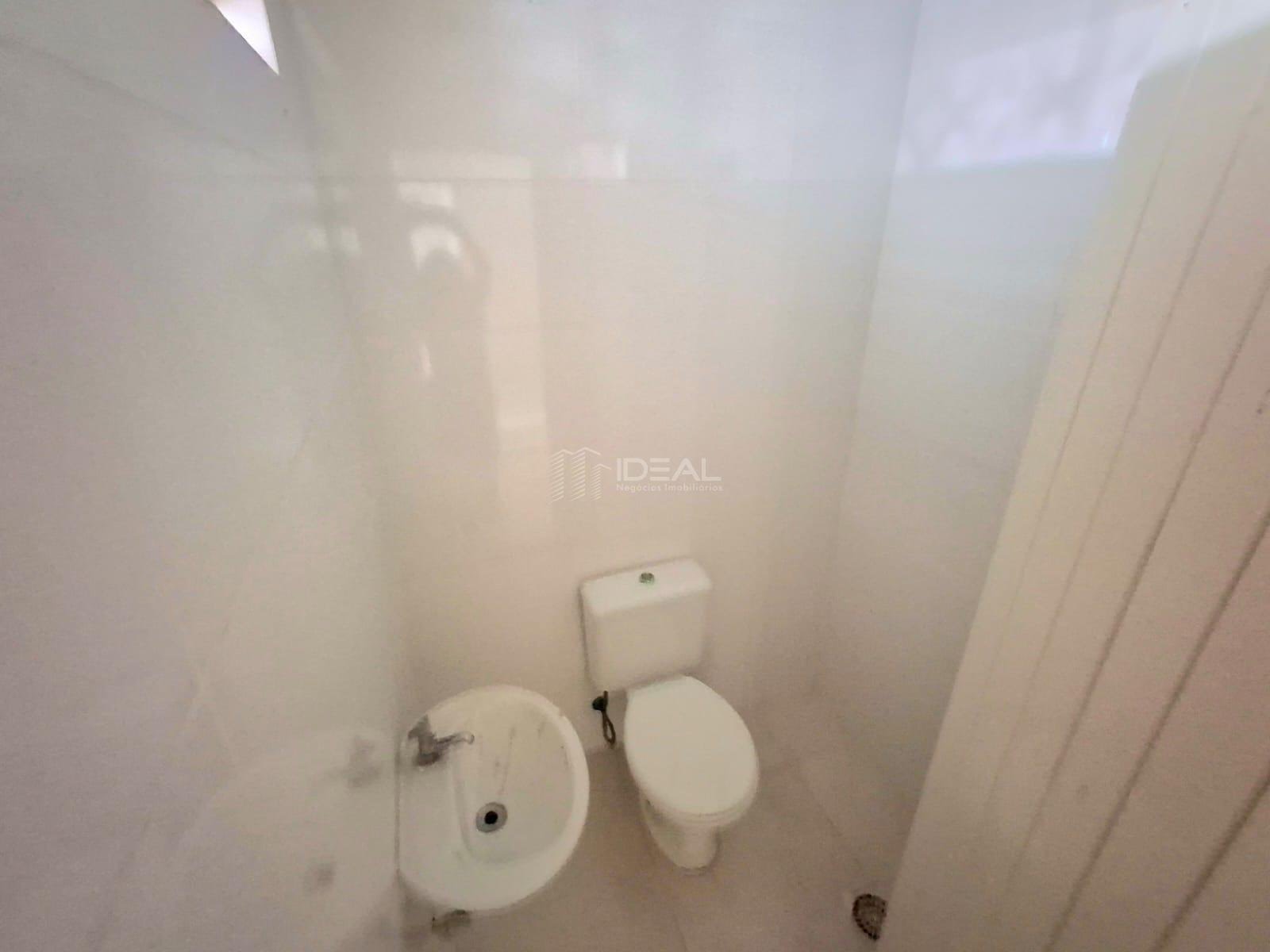 Casa à venda com 3 quartos, 1 suíte, 2 vagas e 200m² no Parque California, Campos dos Goytacazes (RJ) — foto 11 de 24