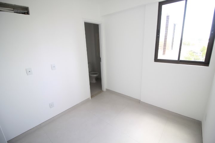 Apartamento à venda com 4 quartos, 2 suítes, 2 vagas e 128m² no Madalena, Recife (PE) — foto 14 de 30