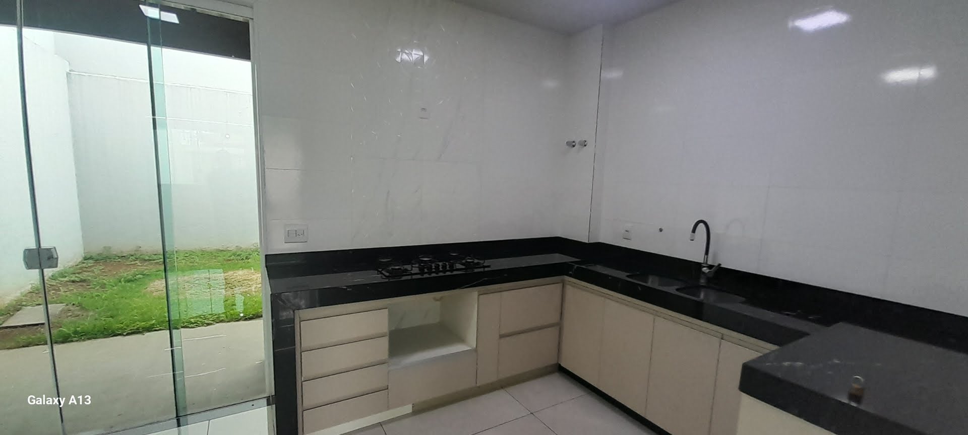 Casa à venda com 3 quartos, 1 suíte, 2 vagas e 105m² no Santa Amelia, Belo Horizonte (MG) — foto 3 de 16