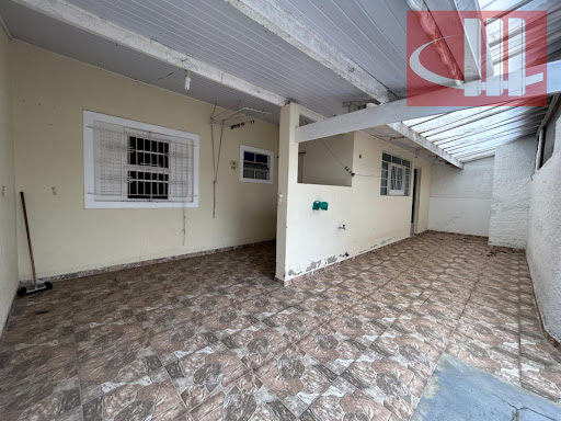 Casa Sobrado com Edícula no Sumaré  -  Caraguatatuba