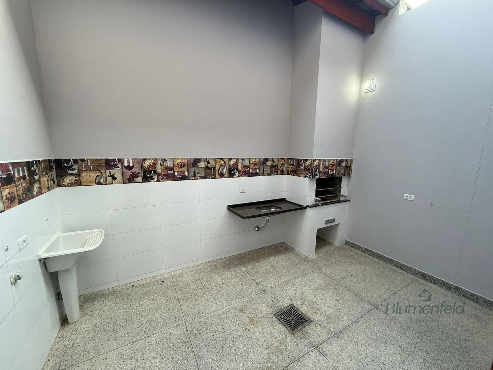 Casa à venda com 2 quartos, 2 banheiros, 3 vagas e 80m² no Jardim Rio Negro, Itaquaquecetuba (SP) — foto 13 de 16