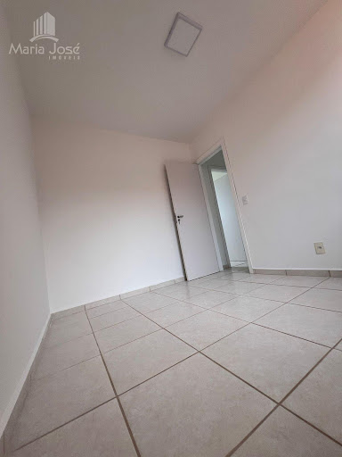 Apartamento em Santa Felicidade  -  Sete Lagoas