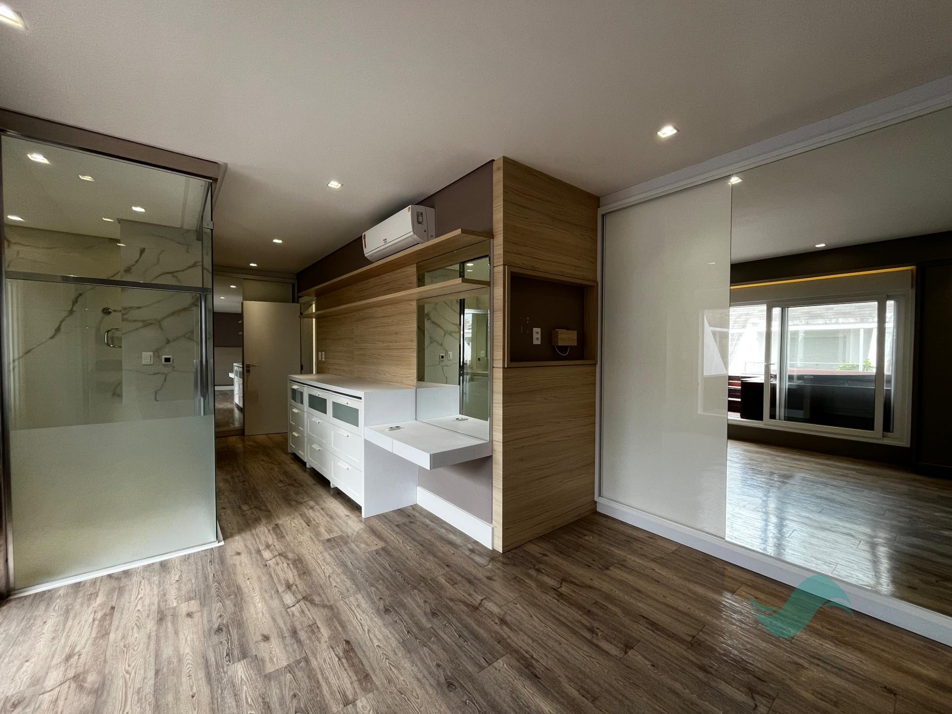 Apartamento à venda com 4 quartos, 4 suítes, 4 vagas e 177m² no Jurerê, Florianópolis (SC) — foto 8 de 30