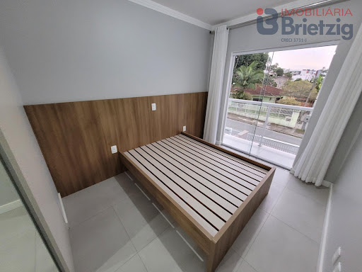 Casa Geminada em Bom Retiro  -  Joinville