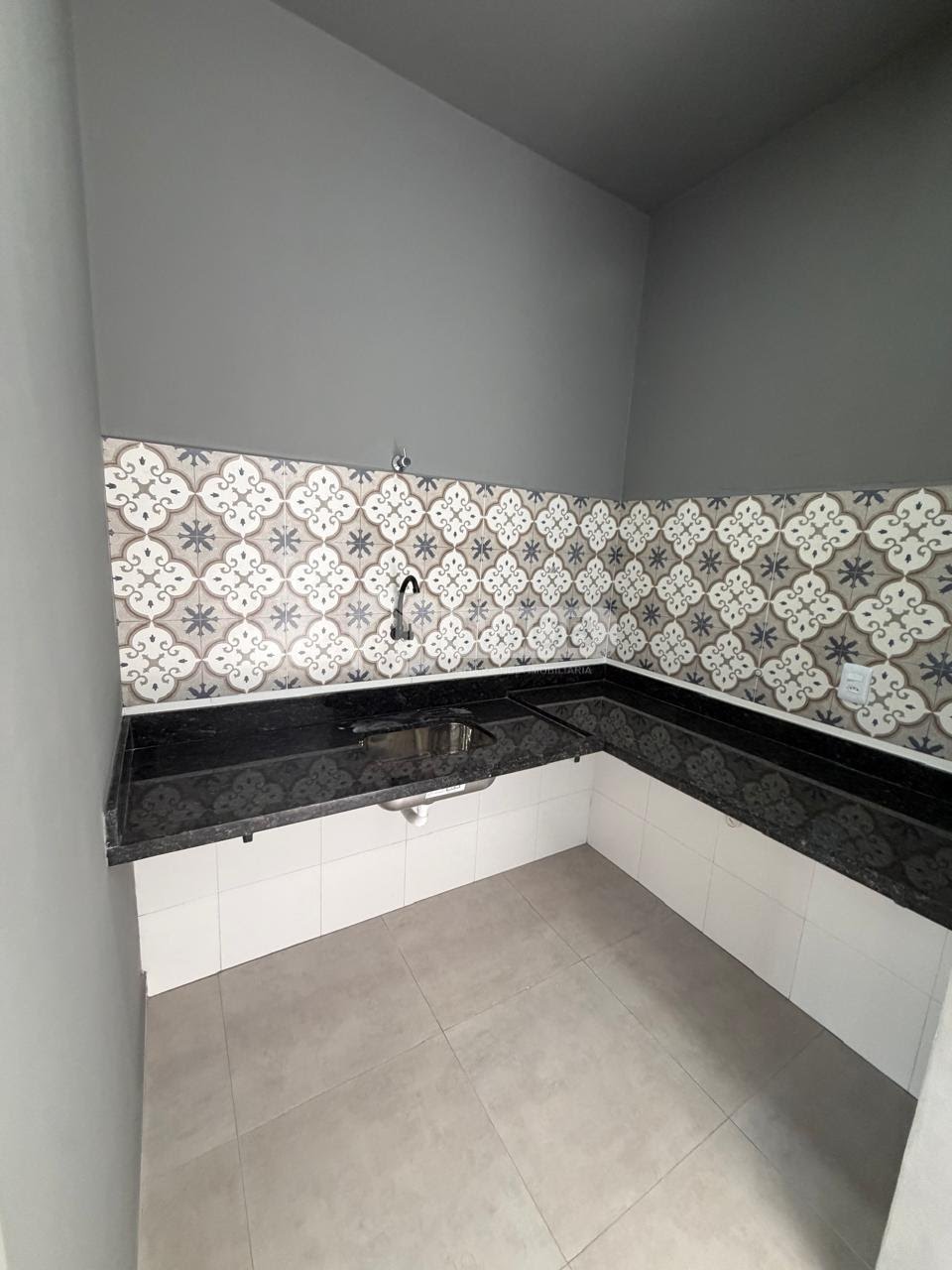 Casa à venda com 3 quartos, 1 suíte, 1 vaga e 96m² no Jardim Columbia, Taubaté (SP) — foto 24 de 27