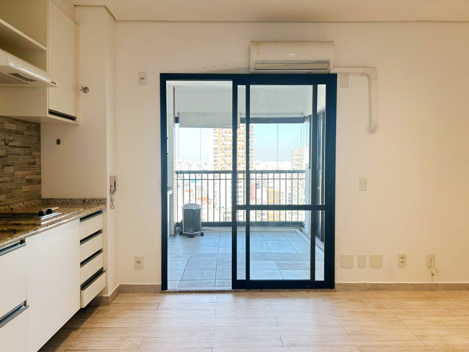 Apartamento para alugar com 2 quartos, 1 suíte, 1 vaga e 58m² no Bela Vista, São Paulo (SP) — foto 3 de 30