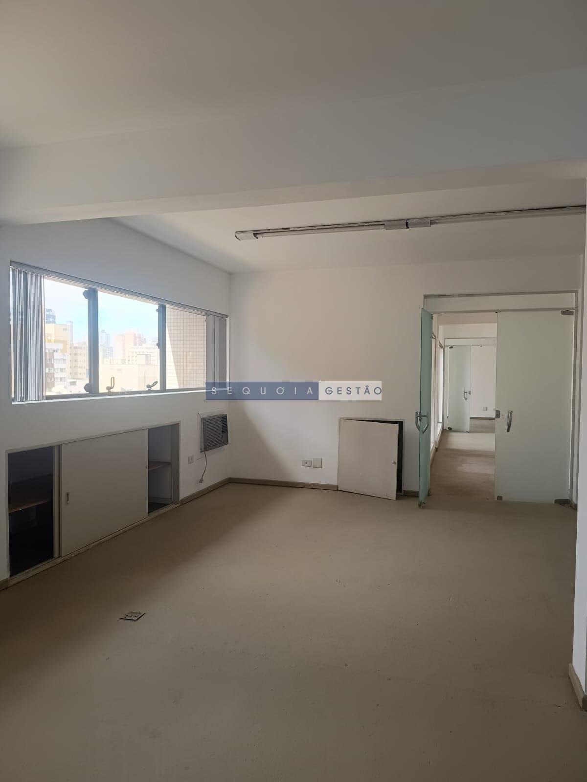 Comercial à venda com 3 banheiros e 123m² no Centro, Curitiba (PR) — foto 13 de 27