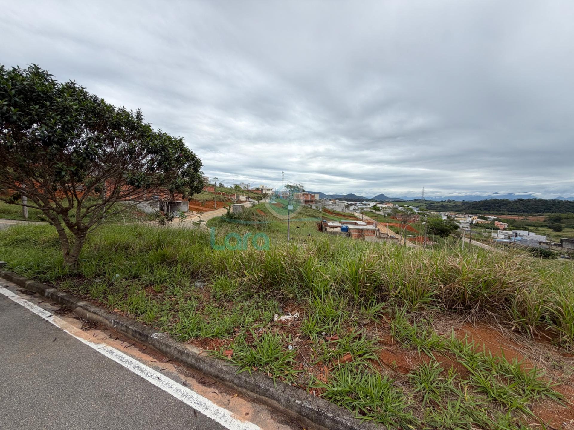 Terreno à venda com 200m² de terreno no Lagoa, Macaé — foto principal