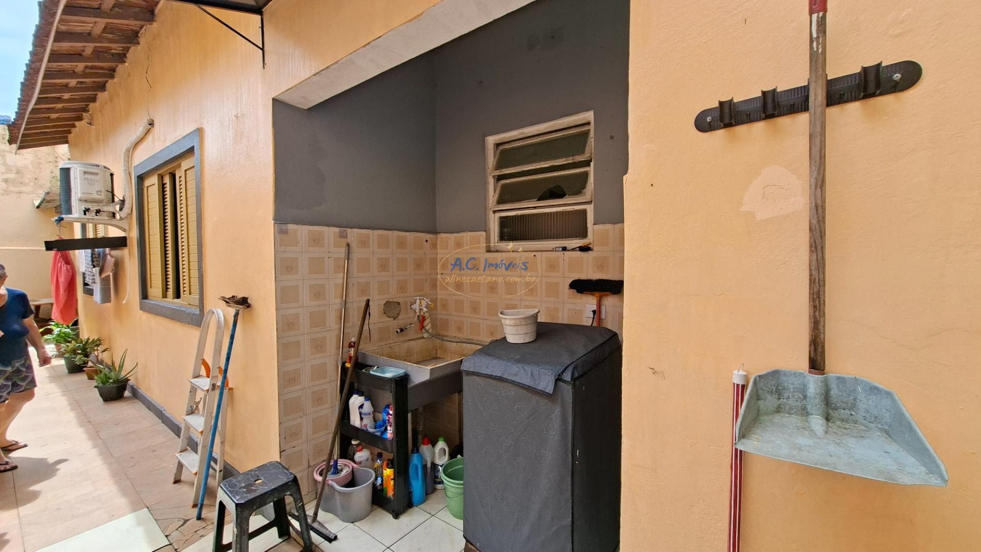 Casa à venda com 2 quartos, 1 suíte, 2 vagas e 143m² no Vila Tupi, Praia Grande (SP) — foto 22 de 26