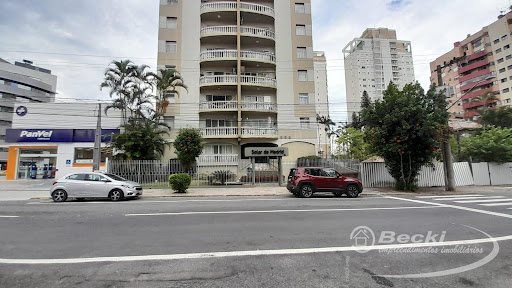 Apartamento à Venda no Centro de Joinville, 3 Dorms, 122m²