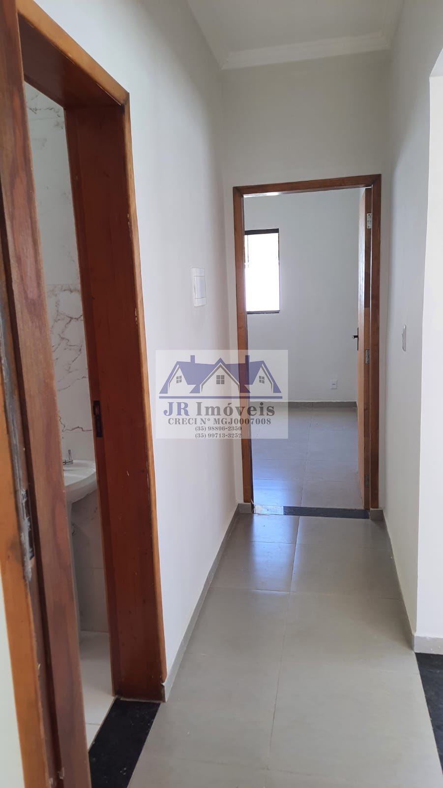 Casa à venda com 1 quarto, 1 suíte, 1 vaga e 250m² no Jardim Califórnia, Itajubá (MG) — foto 22 de 30