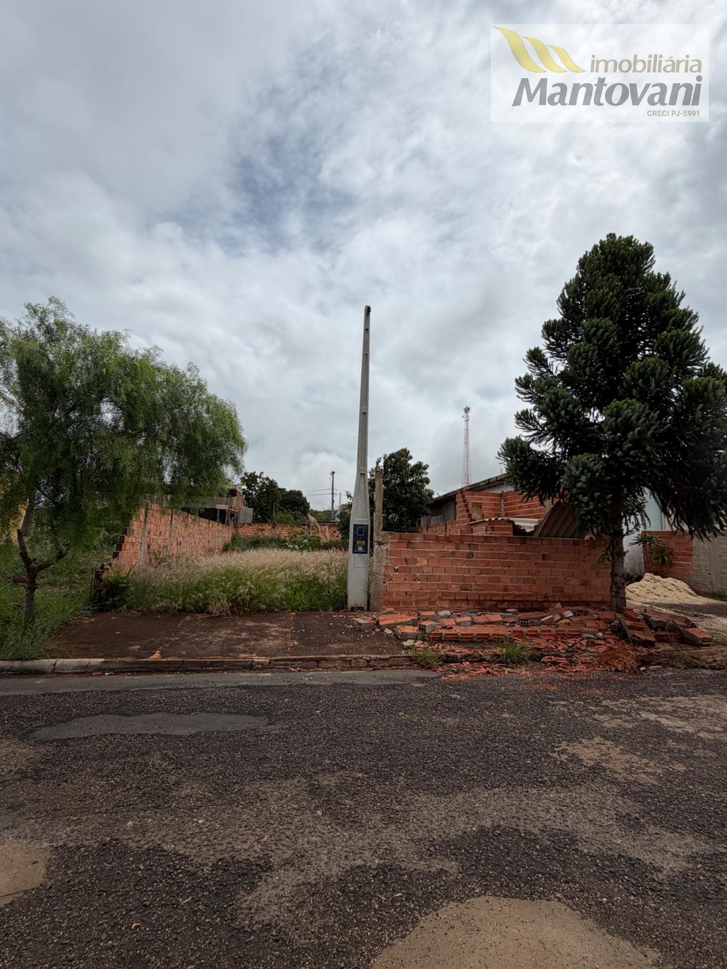 Terreno à venda com 250m² de terreno no Residencial Astória, Tatuí (SP) — foto 2 de 2