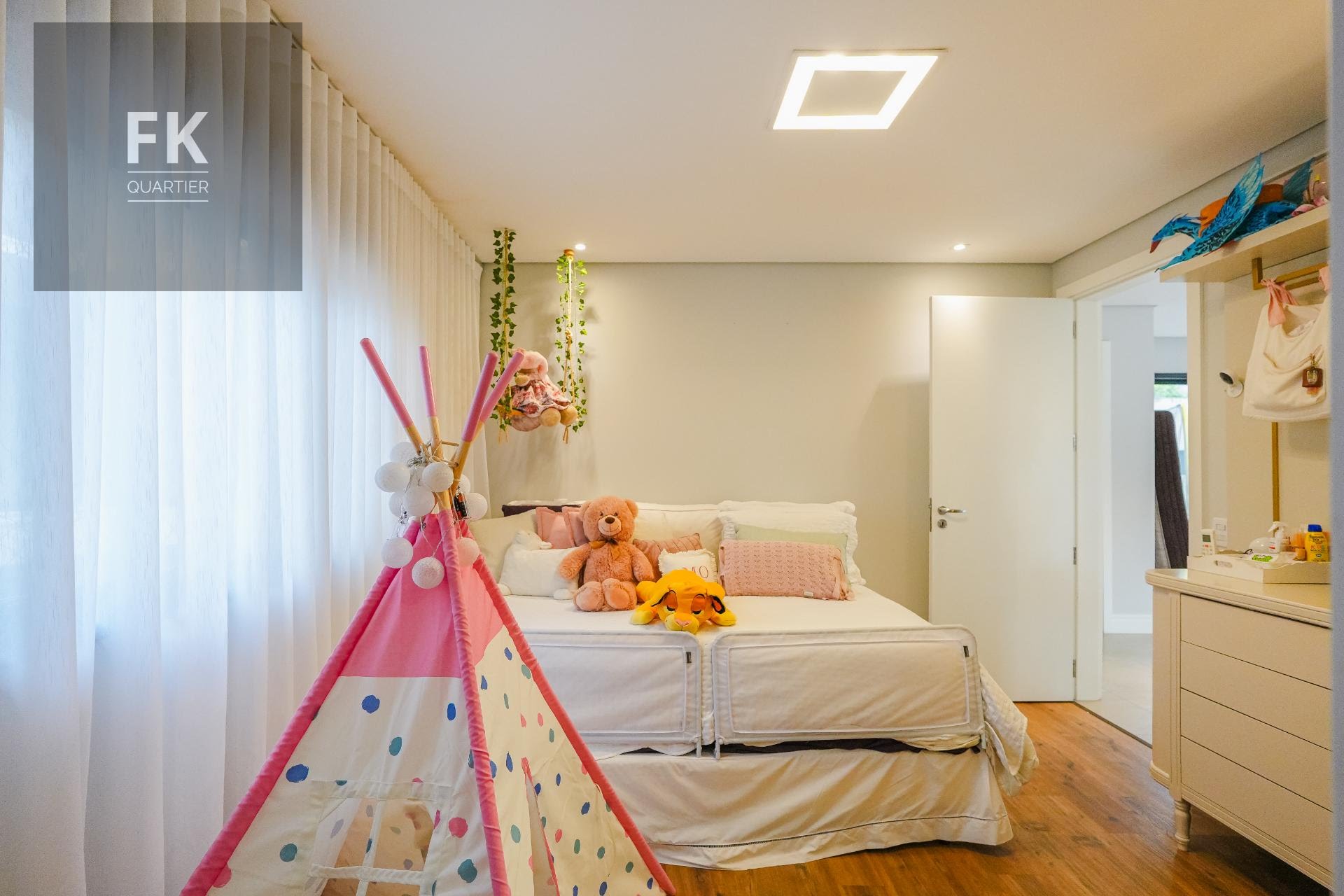 Casa à venda com 4 quartos, 4 suítes, 4 vagas e 454m² no Alphaville, Santana de Parnaíba (SP) — foto 27 de 30