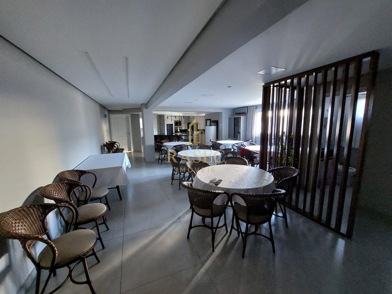 Apartamento à venda com 3 quartos, 1 suíte, 2 vagas e 120m² no Centro I, Brusque (SC) — foto 3 de 15