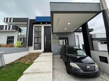 Casa em Condomínio Horto Florestal Villagio 130m², 03 dormitórios, 01 suíte , piscina aquecida, Garagem