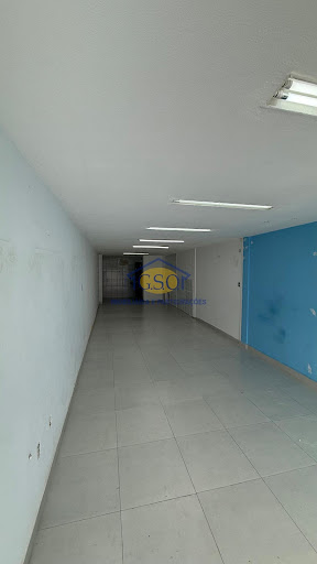 Loja/Salão em Parque Residencial Laranjeiras - Serra, ES