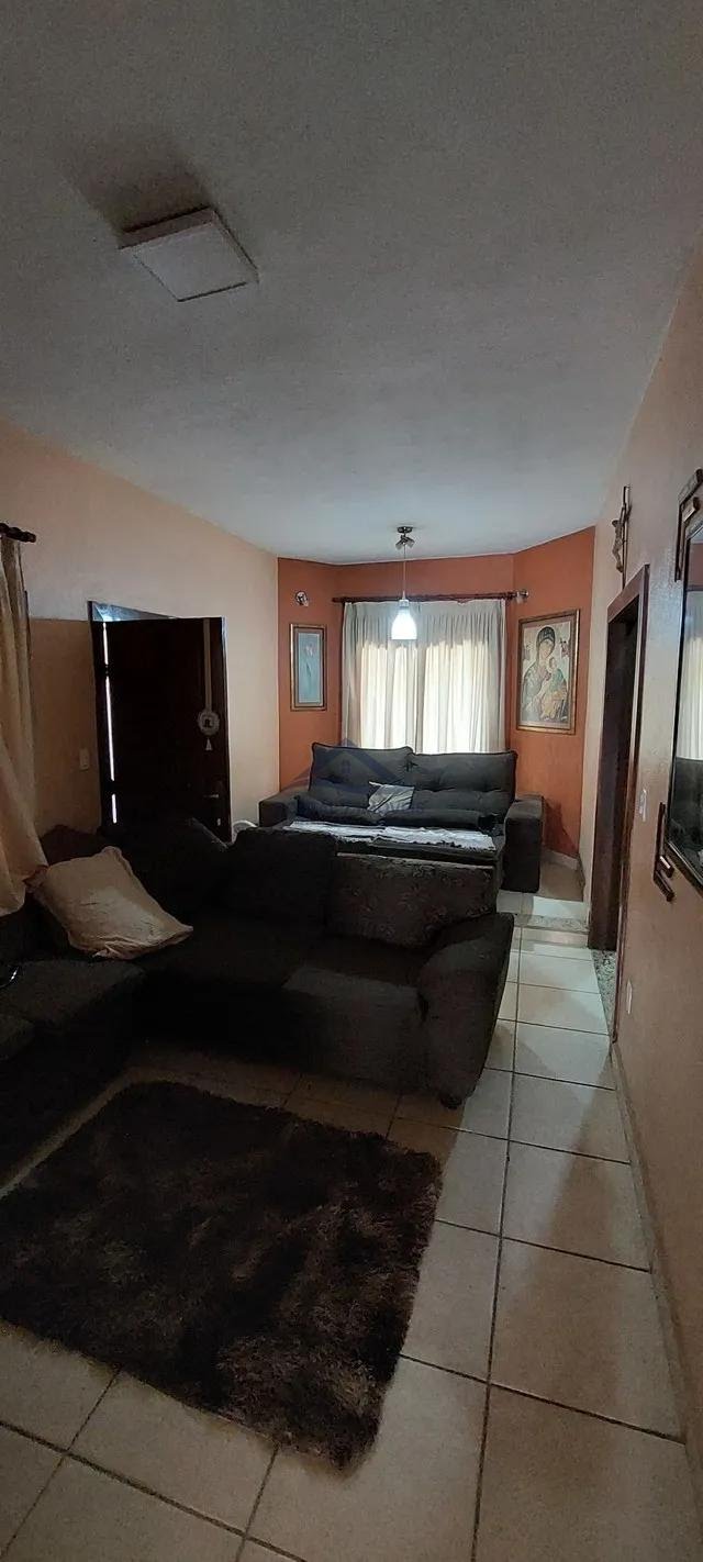 Casa à venda com 3 quartos, 1 suíte, 3 vagas e 360m² no Iporanga, Sete Lagoas (MG) — foto 2 de 6