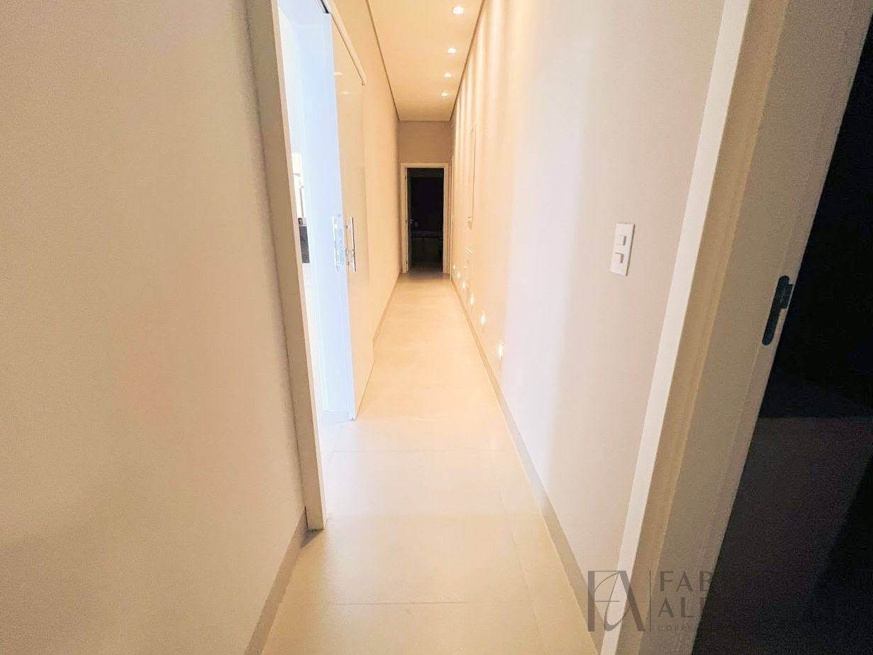 Casa à venda com 4 quartos, 4 suítes, 4 vagas e 249m² no Residencial Gaivota I, São José do Rio Preto (SP) — foto 15 de 21