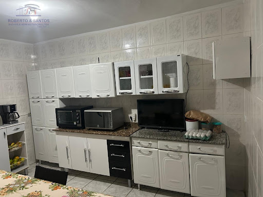 Cozinha com armários