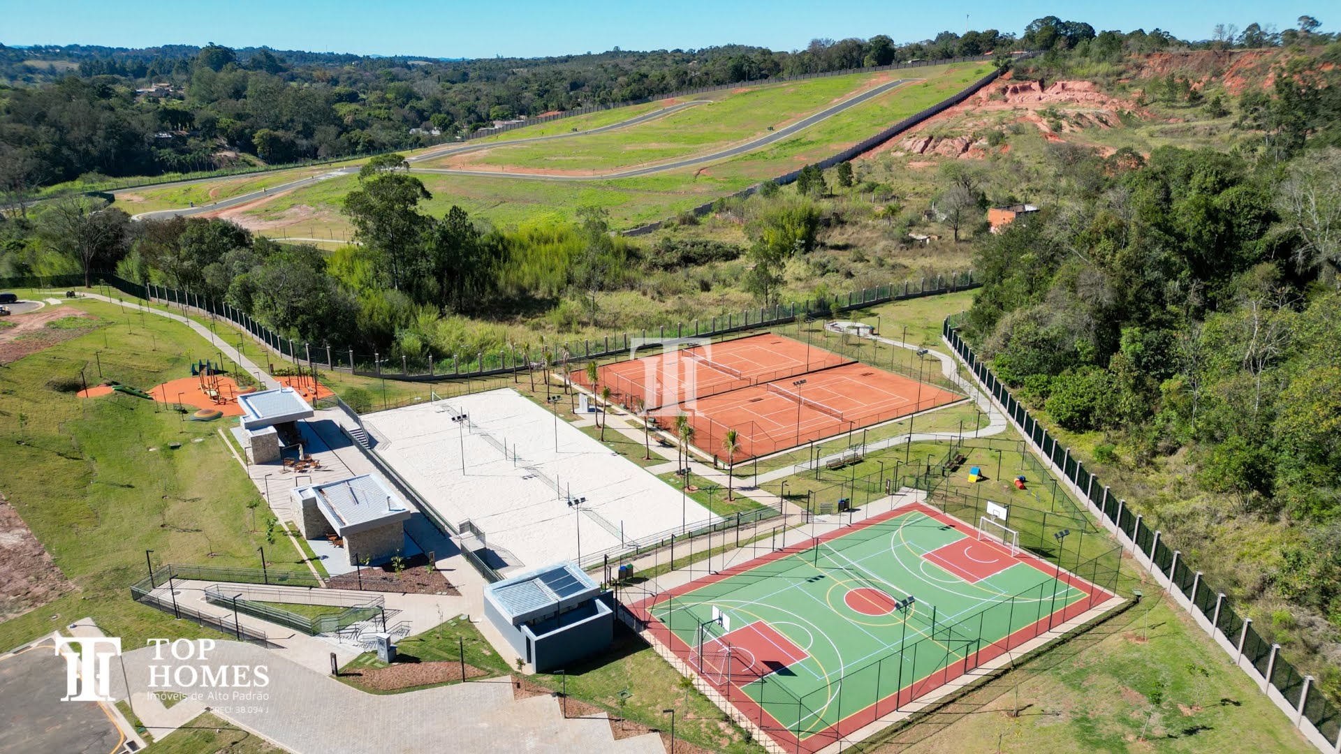 Terreno / Lote à venda no condomínio de alto padrão Tamboré Jundiaí