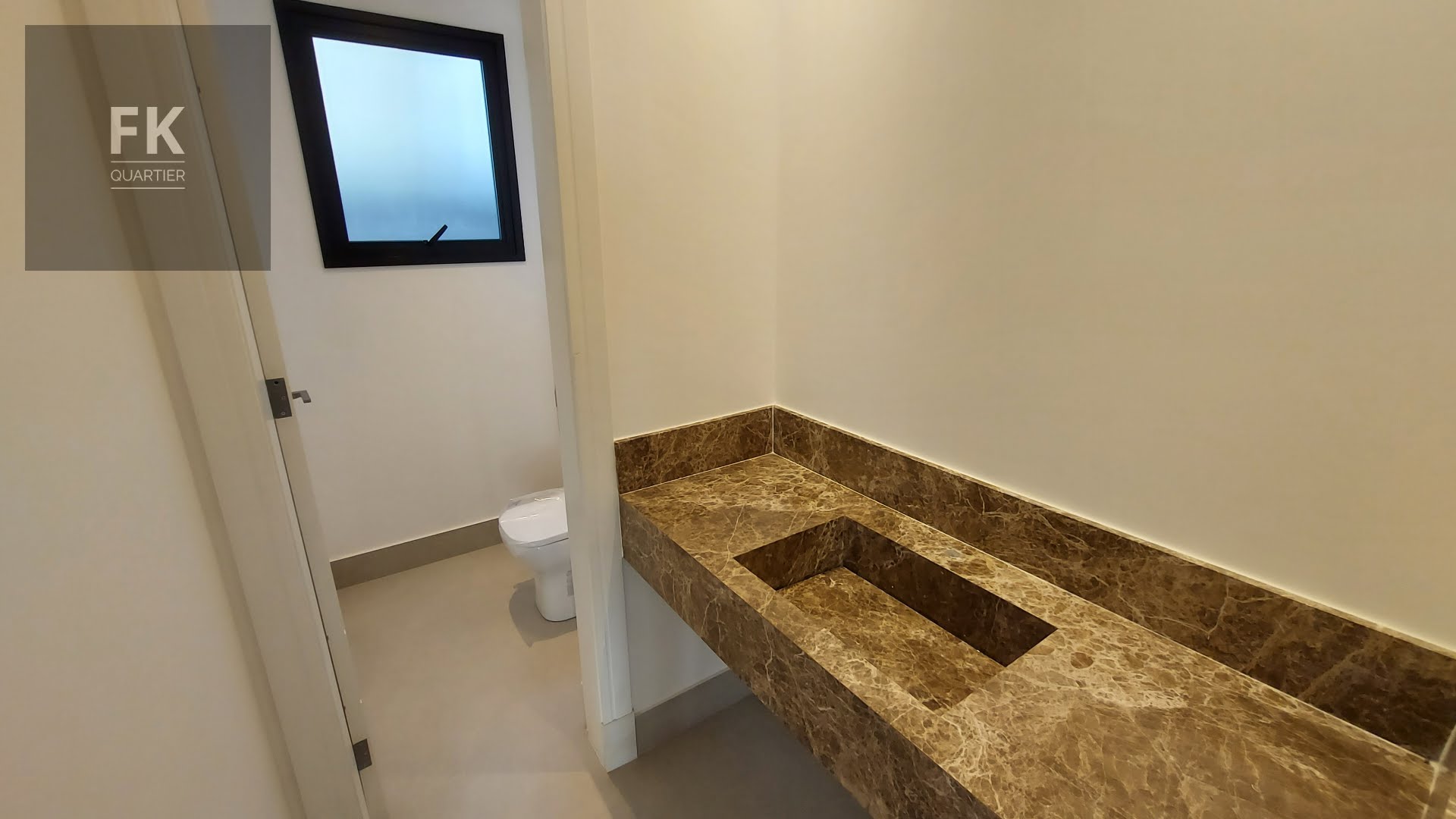 Casa à venda com 5 quartos, 5 suítes, 4 vagas e 560m² no Tamboré, Barueri (SP) — foto 18 de 30