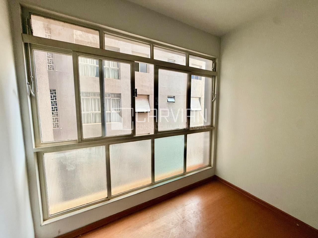 Apartamento à venda com 3 quartos, 2 banheiros e 104m² no Centro, Ribeirão Preto (SP) — foto 3 de 21