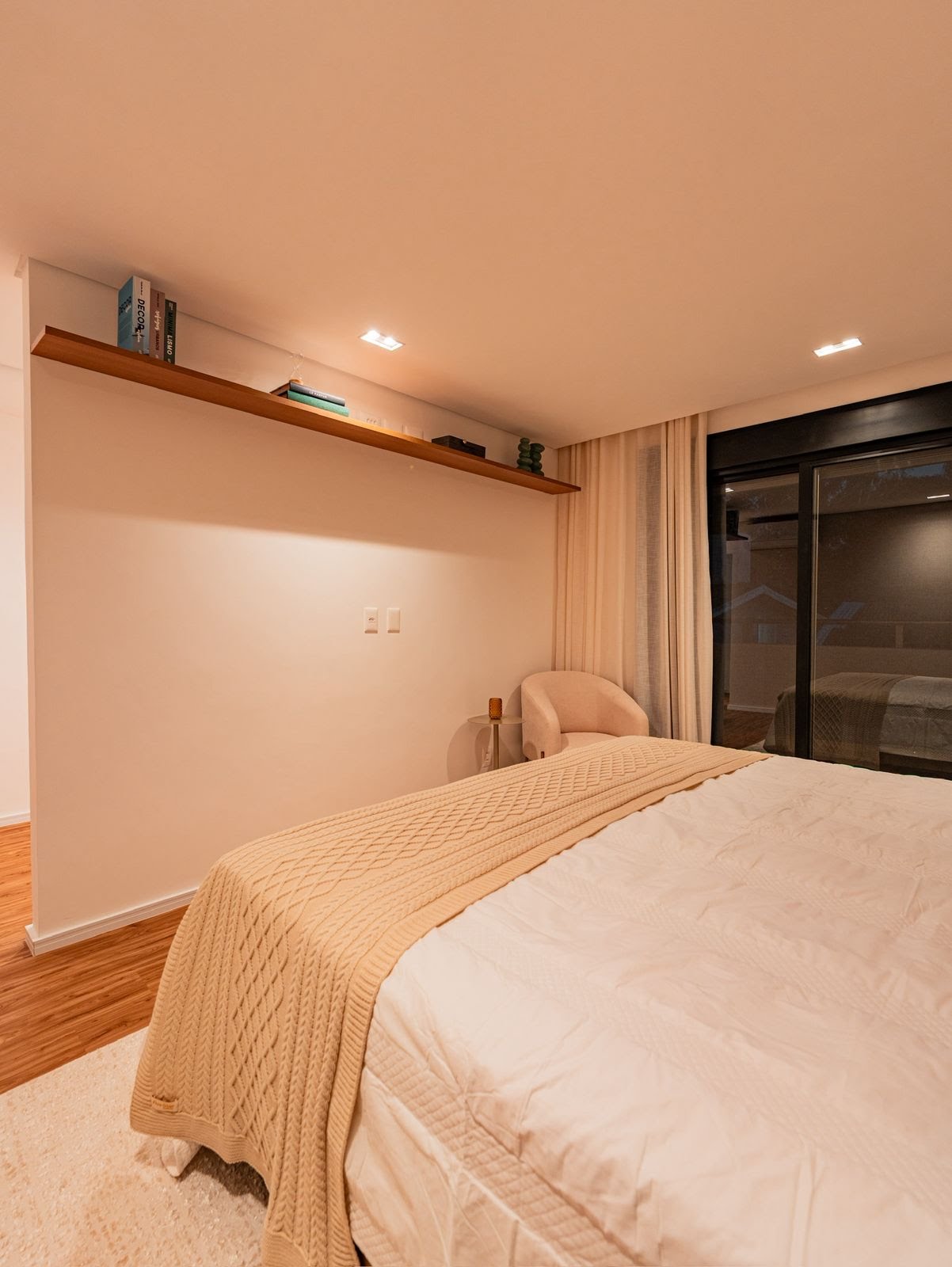 Apartamento à venda com 4 quartos, 4 suítes, 4 vagas e 318m² no Alphaville, Santana de Parnaíba (SP) — foto 9 de 28
