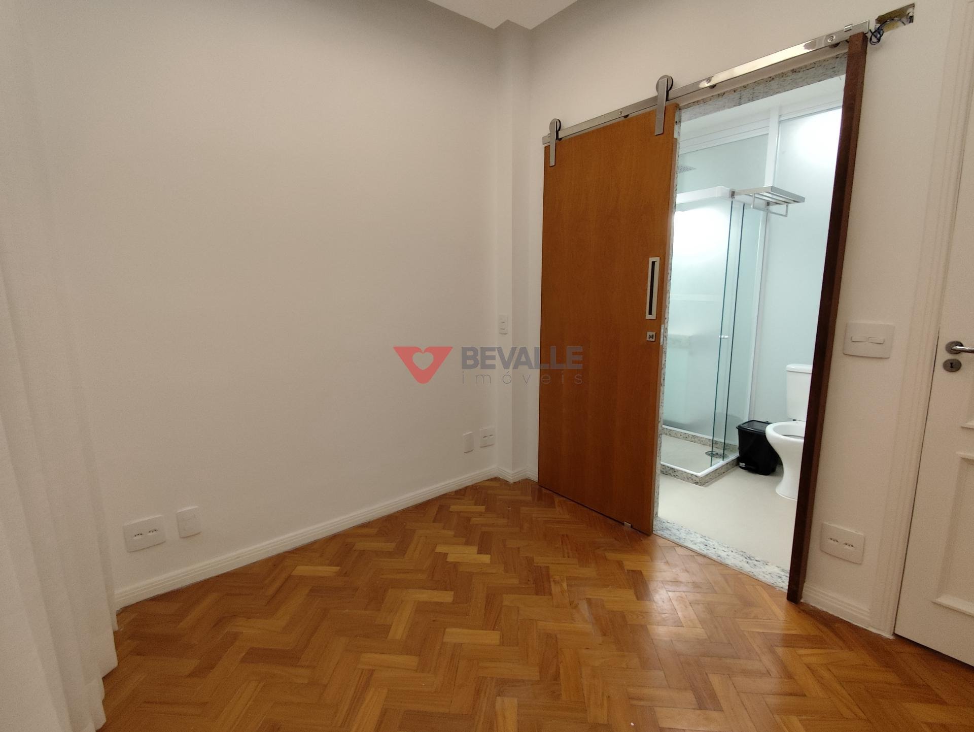 Apartamento à venda com 2 quartos, 1 suíte, 1 vaga e 67m² no Leblon, Rio de Janeiro (RJ) — foto 10 de 26