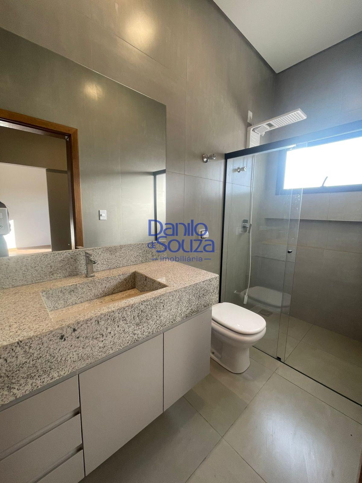 Casa à venda com 3 quartos, 1 suíte, 2 vagas e 360m² no Villagio Park, Araxá (MG) — foto 25 de 26