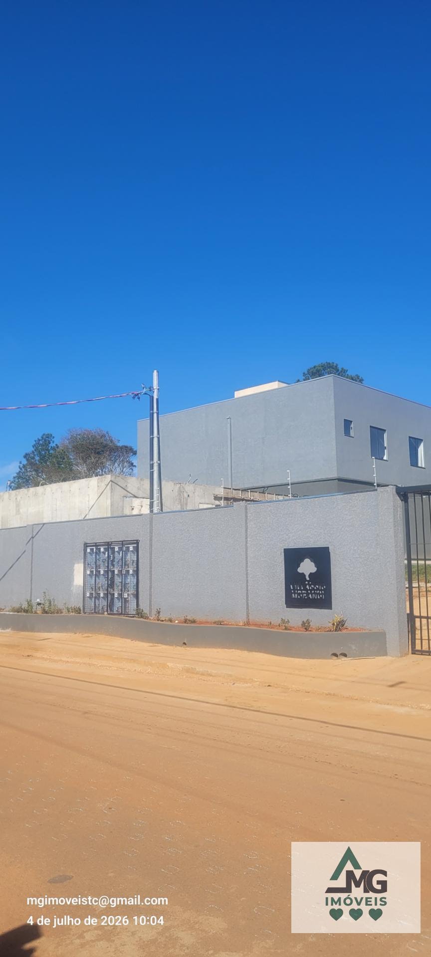 Casa à venda com 2 quartos, 2 banheiros, 1 vaga e 80m² no Jardim Umuarama, Três Corações — foto principal