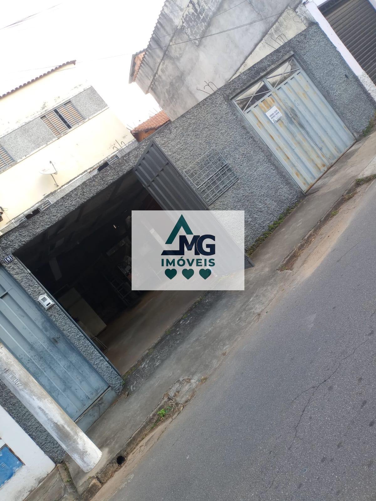 Casa à venda com 4 quartos, 2 banheiros e 2 vagas no Nossa Senhora Aparecida, Três Corações — foto principal