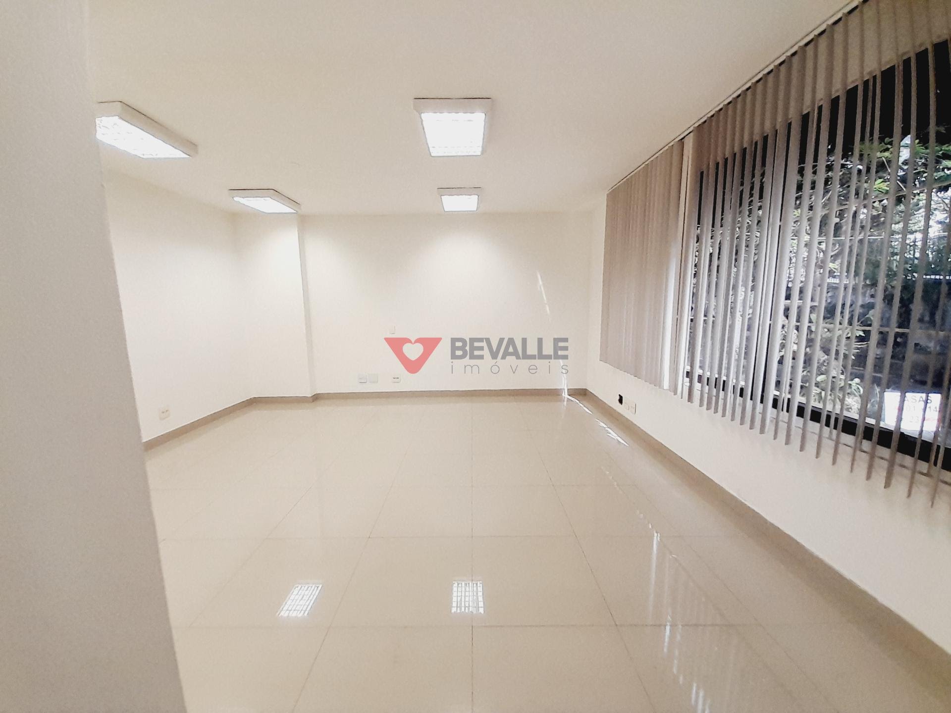 Comercial à venda com 3 banheiros e 280m² no Laranjeiras, Rio de Janeiro (RJ) — foto 7 de 26