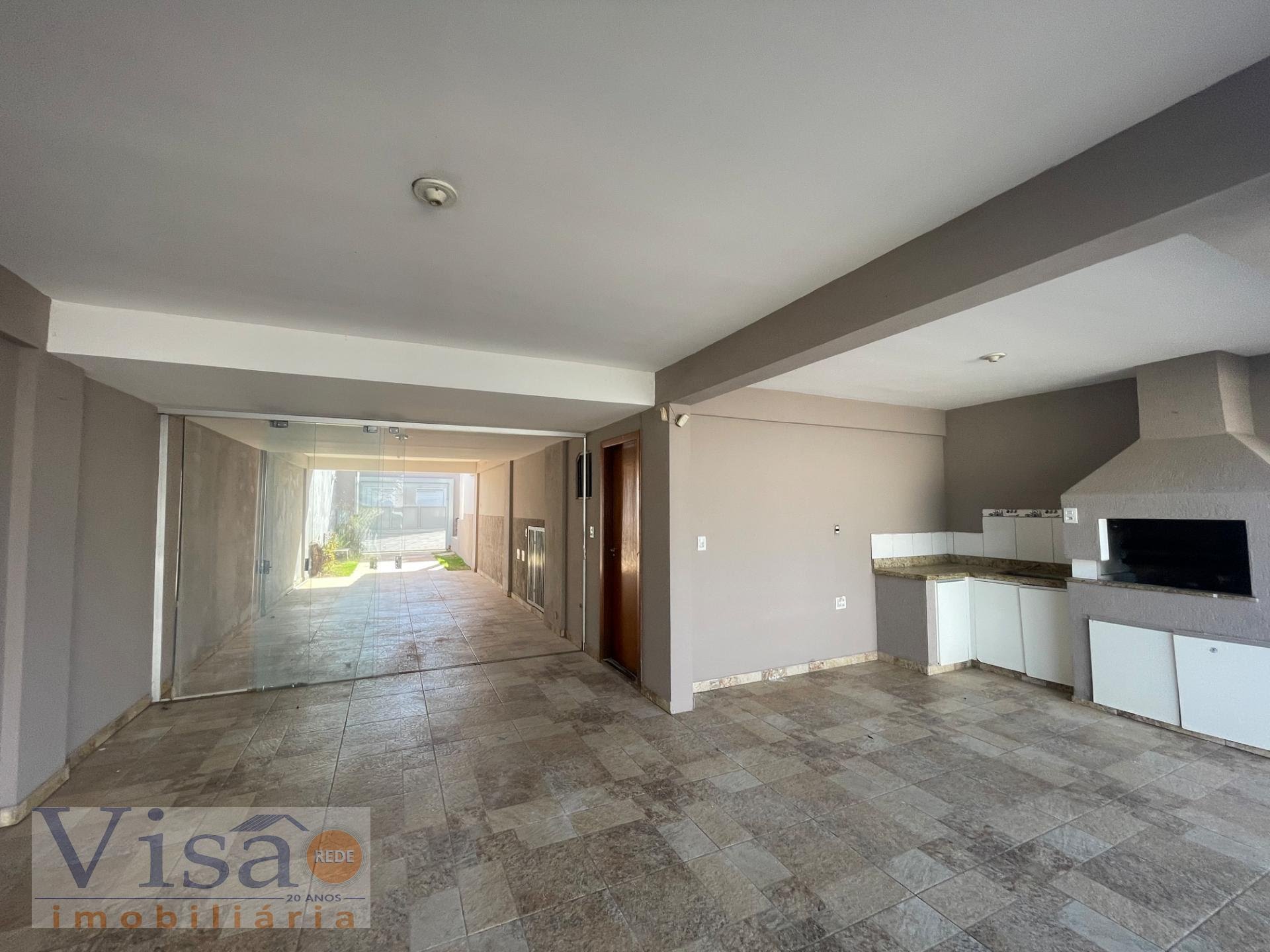 Casa à venda com 3 quartos, 1 suíte, 3 vagas e 200m² no Vila Mariana, Paracatu (MG) — foto 2 de 21