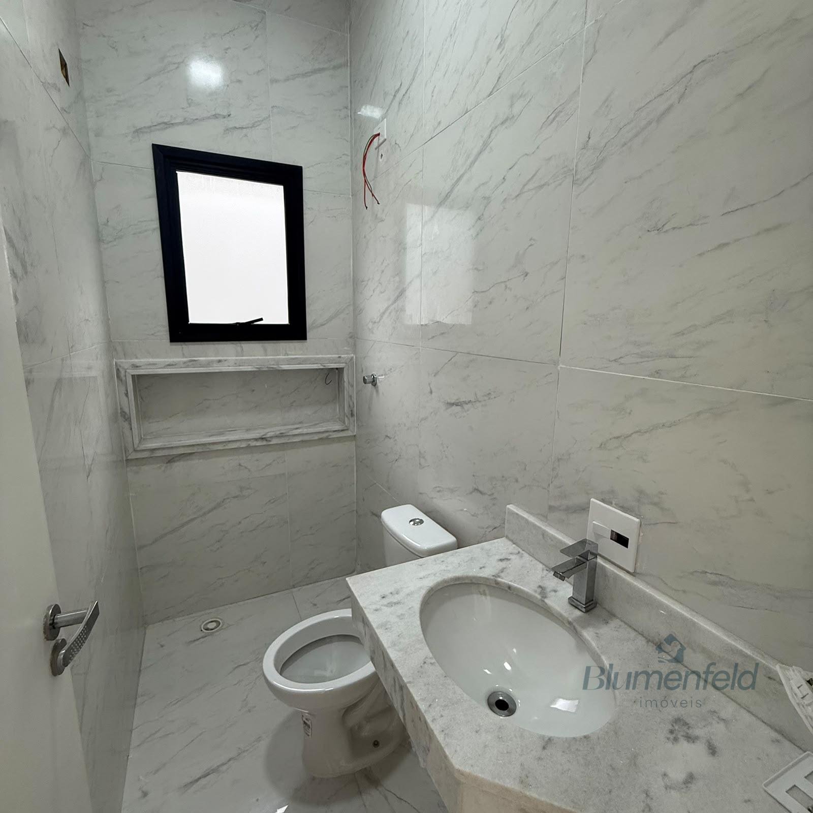 Casa à venda com 3 suítes, 2 vagas e 150m² no Nova Arujá, Arujá (SP) — foto 17 de 19