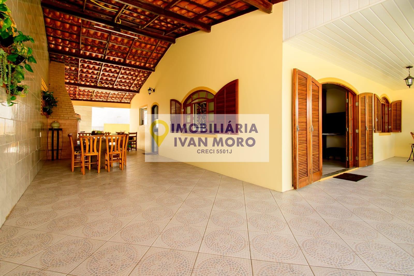 Casa para alugar com 4 quartos, 1 suíte e 3 vagas no Daniela, Florianópolis (SC) — foto 5 de 25
