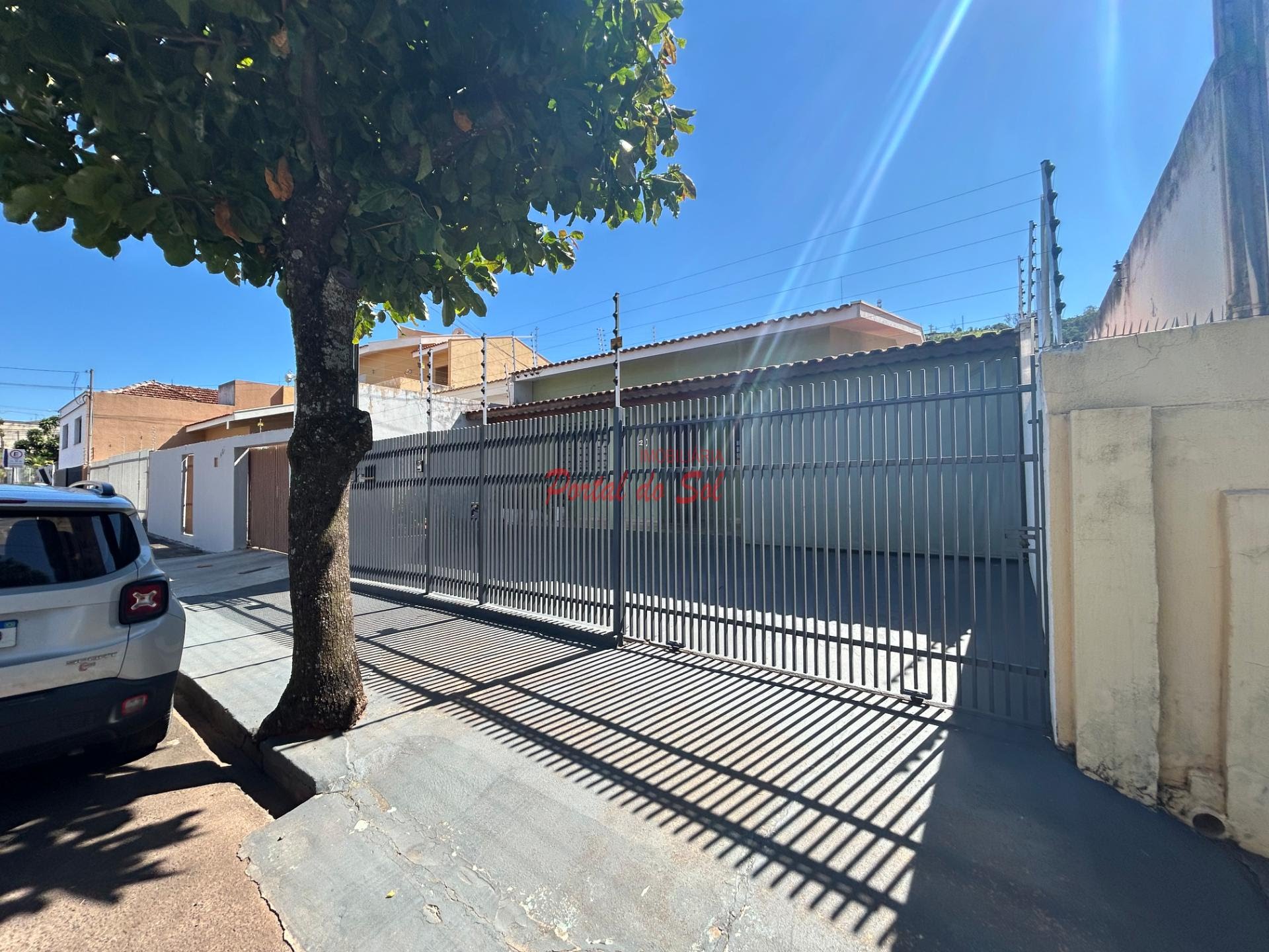 Casa à venda com 3 quartos, 1 suíte, 2 vagas e 164m² no Centro, Santo Antônio da Platina (PR) — foto 2 de 13