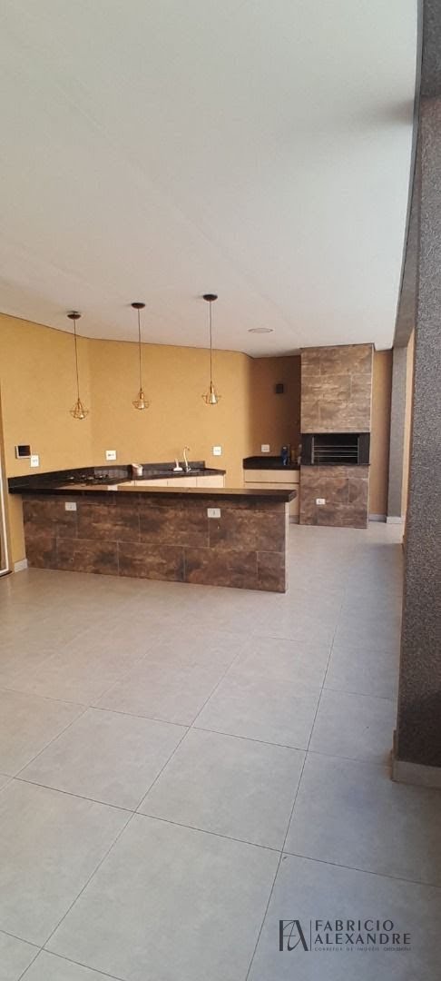 Casa à venda com 3 quartos, 5 banheiros, 4 vagas e 254m² no Jardim Tarraf II, São José do Rio Preto — foto principal