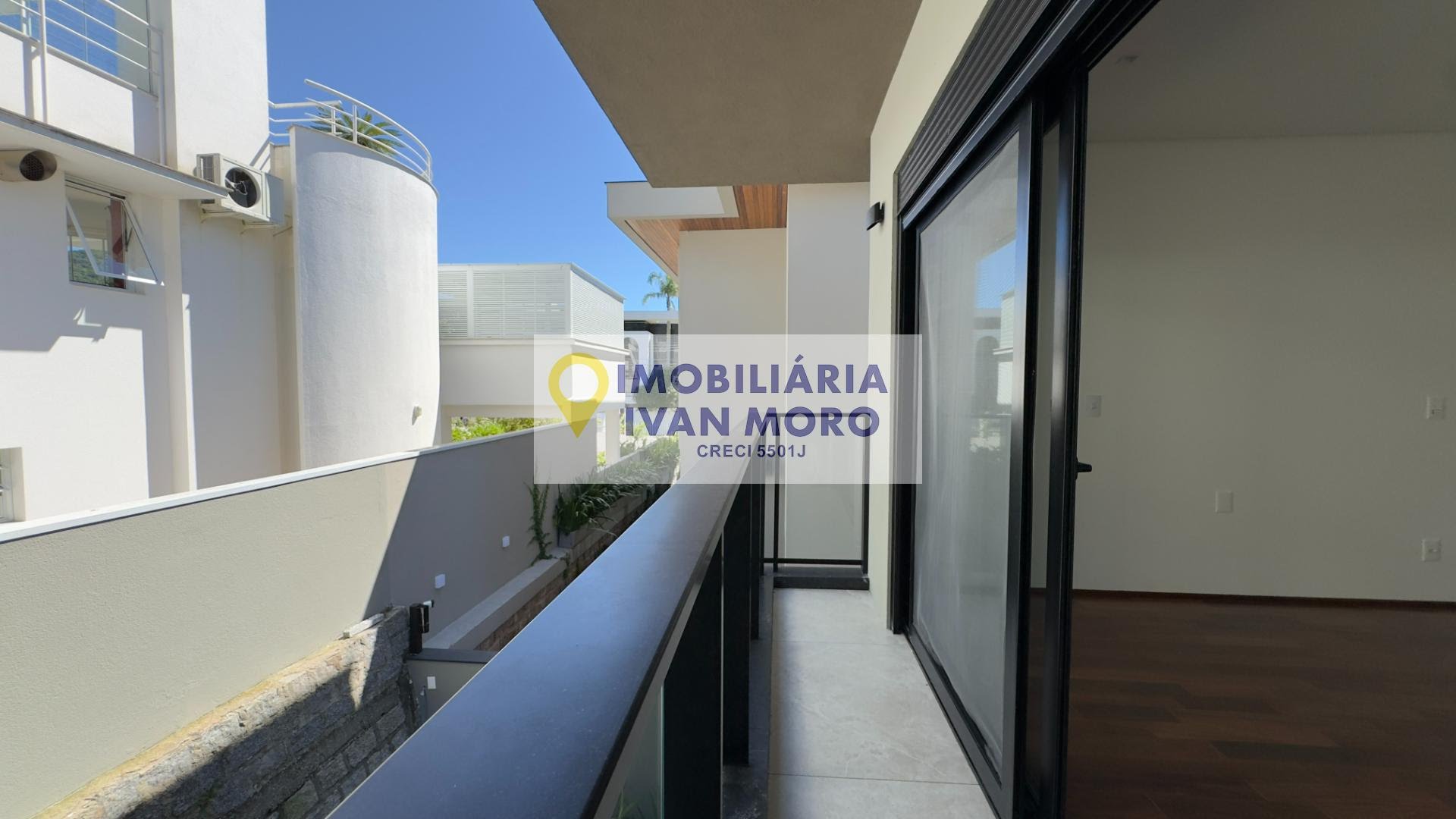 Casa à venda com 5 quartos, 5 suítes, 4 vagas e 467m² no Lagoa da Conceição, Florianópolis (SC) — foto 26 de 30