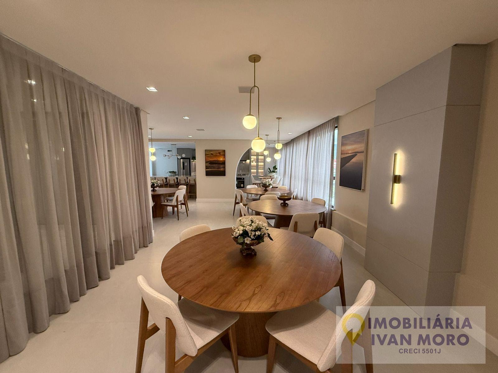 Apartamento à venda com 3 quartos, 3 suítes, 2 vagas e 127m² no Centro, Itapema (SC) — foto 14 de 19