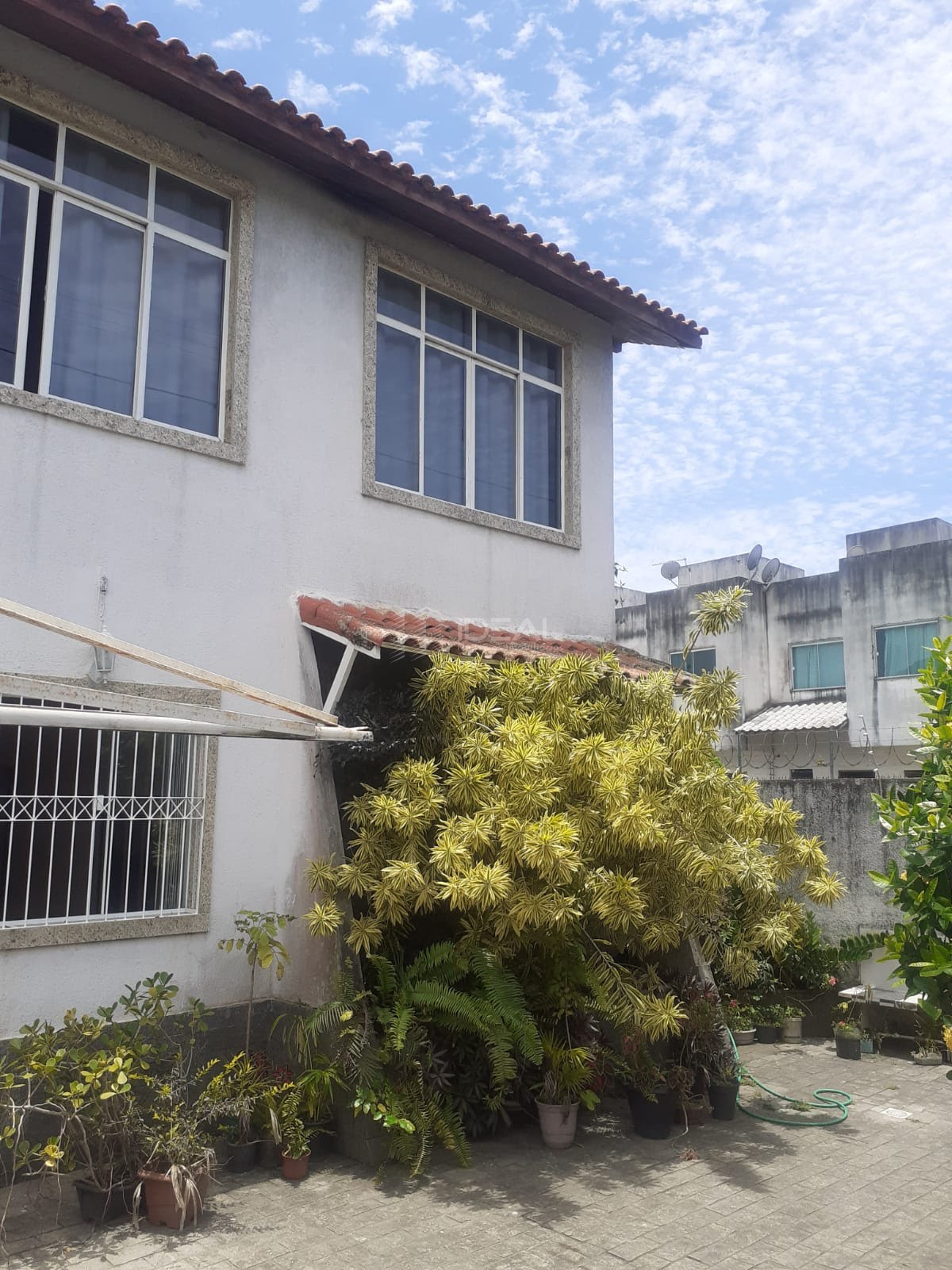 Casa Duplex próximo ao loteamento do Jardim Flamboyant